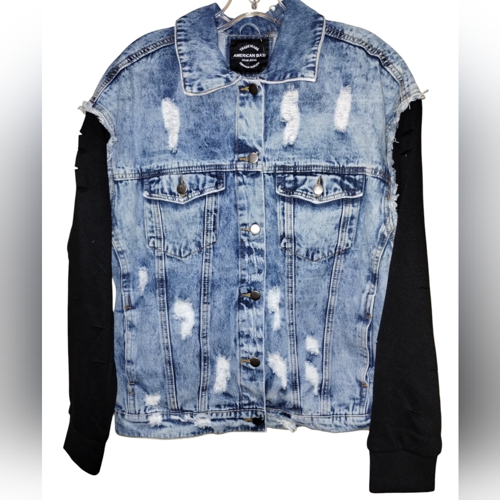 American Bazi Distressed Jean Jacket M Nwt